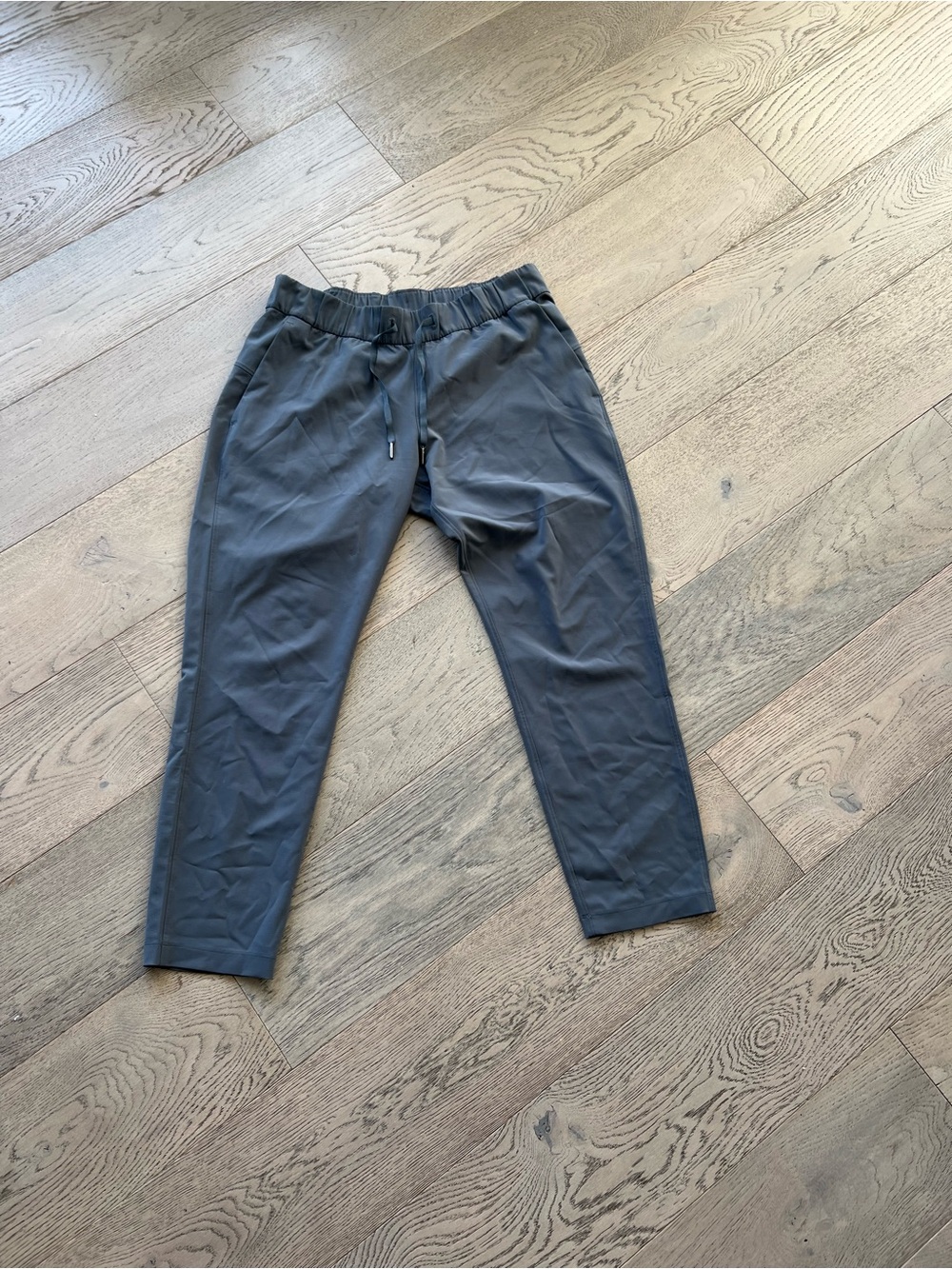 Women’s size 10 grey on the fly pant